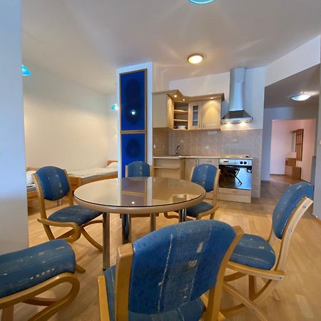 Apartman Majak U Zermanicke Prehrady Pitrov Exterior photo